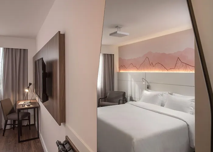 Hotel Intercity Baixa