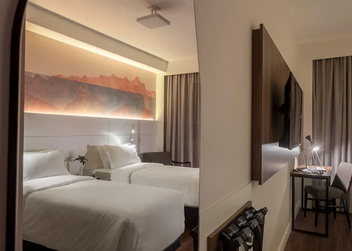 Intercity Baixa Hotel 4*